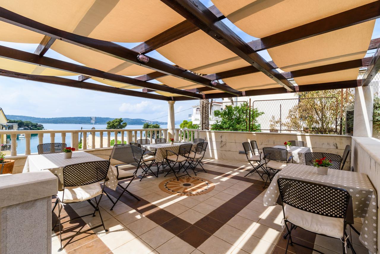 Villa Lavandula With Heated Swimming Pool Trogir Exterior foto