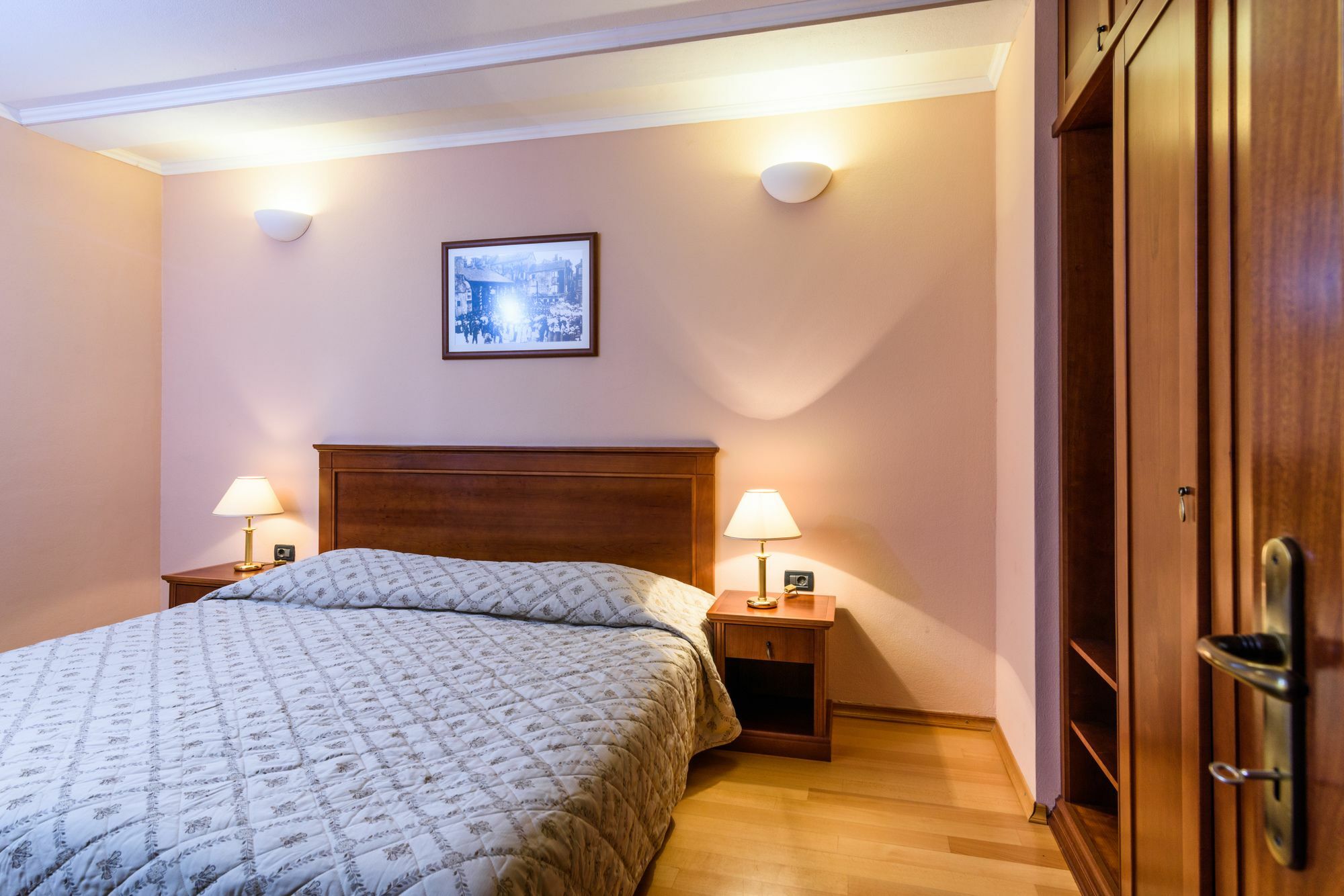 Villa Lavandula With Heated Swimming Pool Trogir Exterior foto